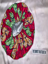 Load image into Gallery viewer, BOTANICAL BERYL BONNET
