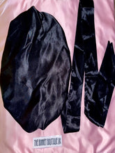 Load image into Gallery viewer, MATTÉ BLAQUE BONNET
